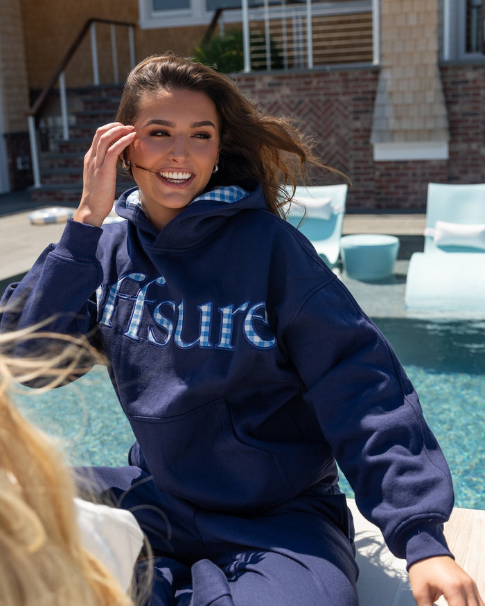 Offsure Patch Pullover in Navy Coast
